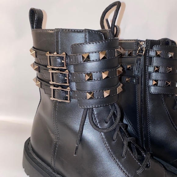 VALENTINO NWT Rockstud Buckle Accents Leather Combat Boots Size 39 - Picture 13 of 15
